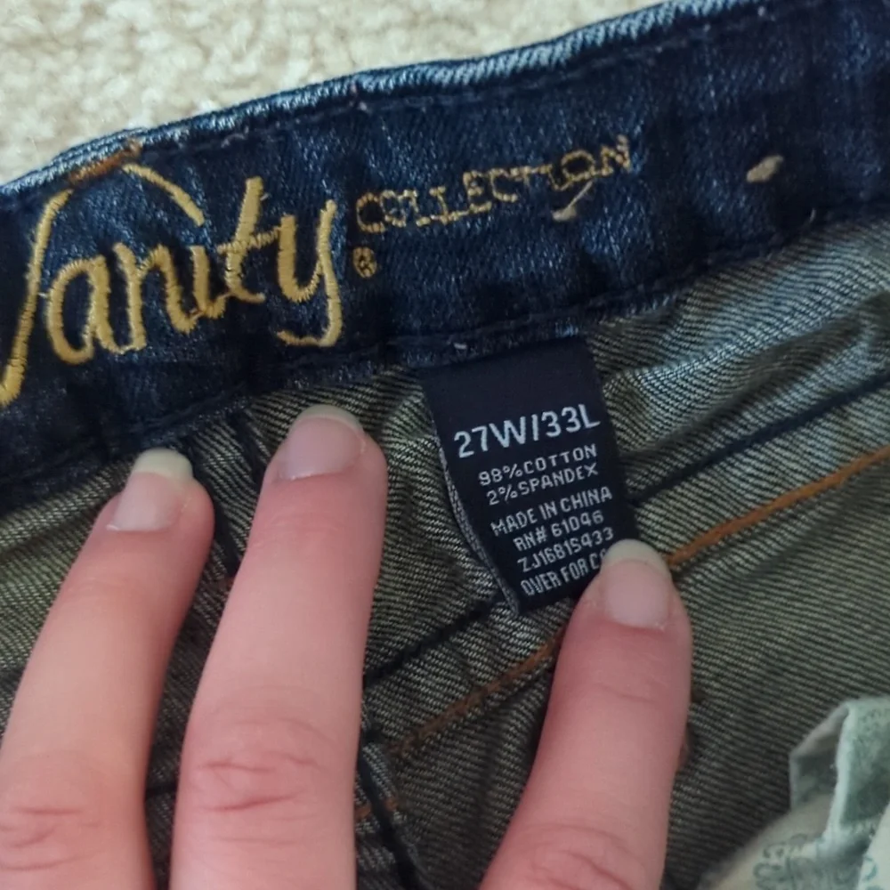 Jeans - Picture 5 of 9